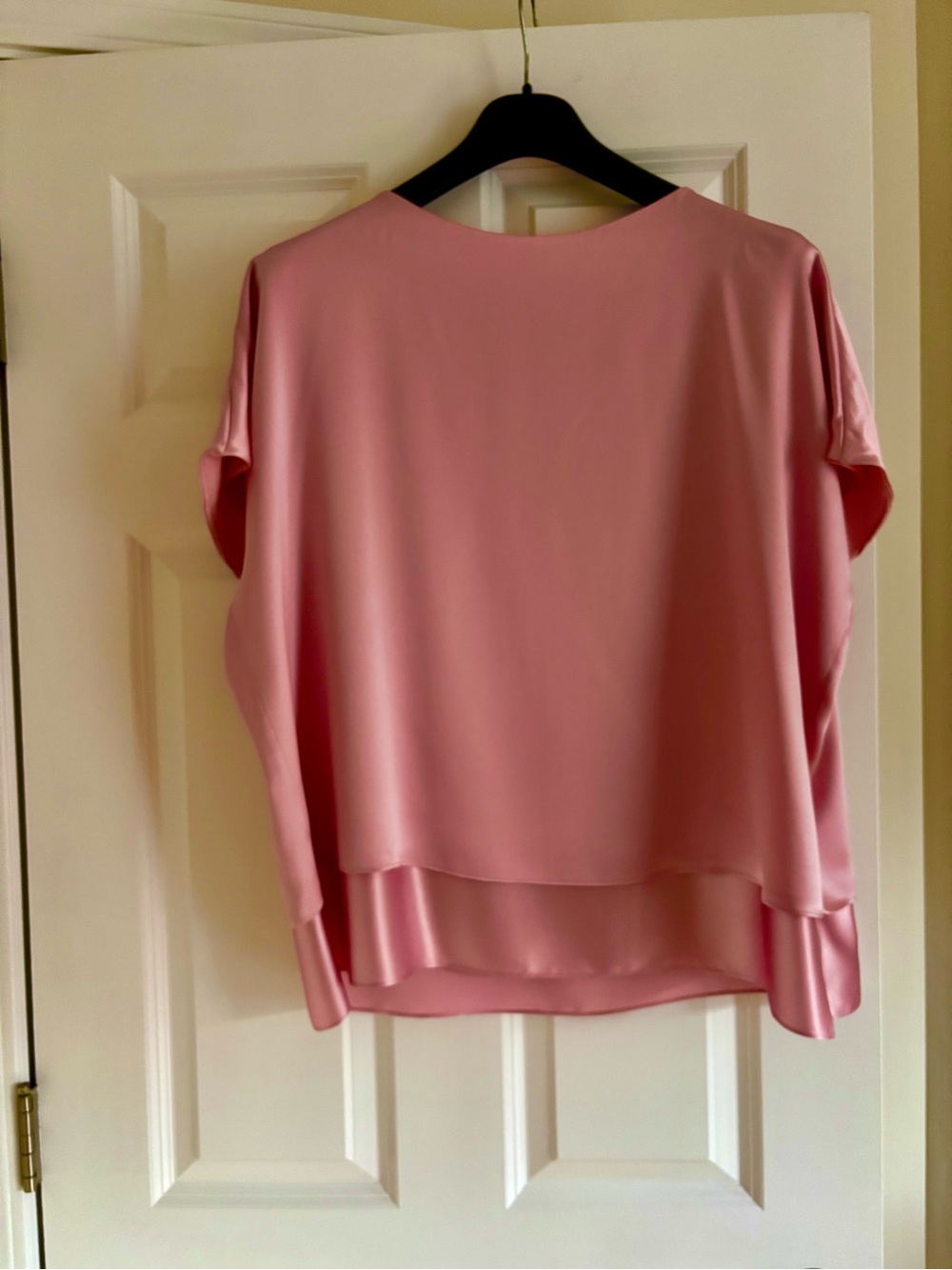Akris Women's Pink Boxy 100 silk Top. Never worn. Fully lined